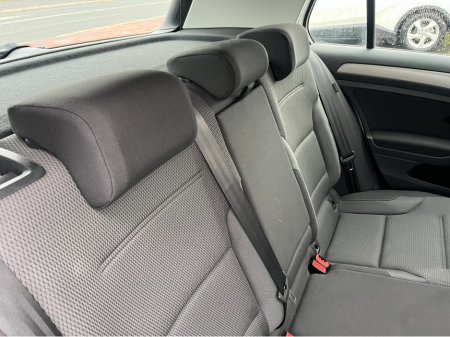 2015 Volkswagen Golf 1.2 TSI 5DR AUTO LOW KMS thumbnail