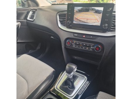 2021 Kia Ceed 1.6 CRDI PHEV Trailer €19,950 thumbnail