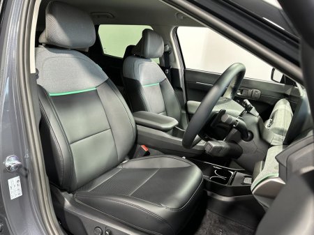 2026 Kia EV4 0% Finance Earth 3 €48,480 thumbnail