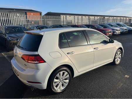 2017 Volkswagen Golf 1.2 TSI AUTO DSG Only 80000 kms Finance Available own this car from €68 per week €15,999