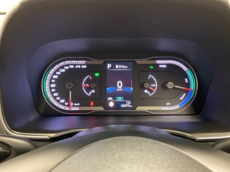 2024 Hyundai Tucson 2WD Comfort Plus HEV Auto thumbnail