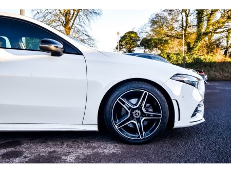 2023 Mercedes-Benz A Class A180d AMG Night Pack Auto thumbnail