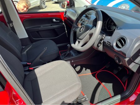 2019 Volkswagen up! UP| MOVE 1.0 5DR 60HP €8,950