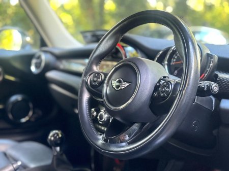 2018 MINI Hatch 2.0 COOPER S €15,950 thumbnail