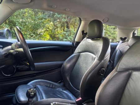 2018 MINI Hatch 2.0 COOPER S €15,950 thumbnail