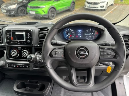 2025 Opel Movano Komfort | 2.2 | L3 | H2 | 140hp €33,736