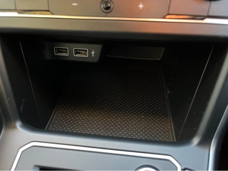 2018 Volkswagen Polo HIGHLINE AUTOMATIC 1.0 PETROL //HIGH SPEC//LOW MILES//ADAPTIVE CRUISE CONTROL//CARPLAY//REVERSE CAMERA//KEYLESS ENTRY// €14,950 thumbnail