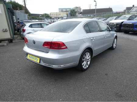 2013 Volkswagen Passat HIGHLINE 1.6 TDI MANUAL 6SPEED FWD BLUEMOTION 105HP 4DR €7,450 thumbnail