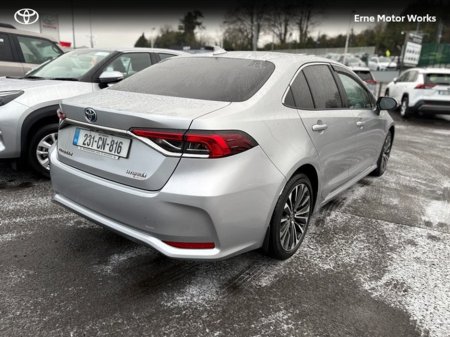 2023 Toyota Corolla COROLLA HYB LUNA Sport SALOON €28,995