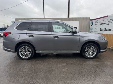 2018 Mitsubishi Outlander 2.4 JURO PHEV S/S 4W 4WD 5DR AUTO 221BHP A €18,800