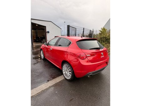 2016 Alfa Romeo Giulietta 1.4TB 120hp Giulietta €9,500 thumbnail