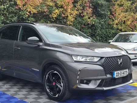 2022 DS Automobiles DS 7 CROSSBACK DS PERFORMANCE LINE 1.2 PURETECH * MASSIVE SPEC * // DIGITAL CLUSTER // DS PERFORMANCE SEATS // APPLE CARPLAY/ANDROID AUTO €27,900