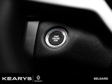 2026 Renault Captur Order your 261 Techno Full Hybrid E-Tech 160 TODAY! €36,190 thumbnail