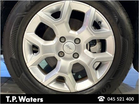 2025 Jeep Avenger FULL ELECTRIC - ALTITUDE - ZERO MILEAGE €30,950 thumbnail