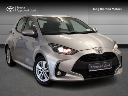 2021 Toyota Yaris 1.0 LUNA €21,950