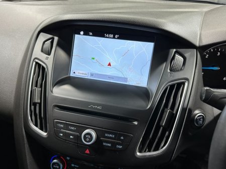 2017 Ford Focus Zetec 1.5 Tdci 171 €13,800 thumbnail