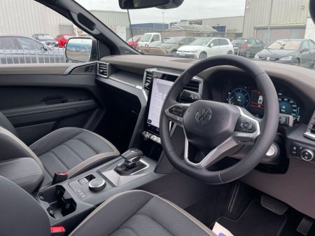 2026 Volkswagen Amarok  €67,034 thumbnail