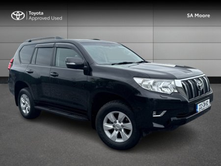 2022 Toyota Landcruiser 5 SEAT - BUSINESS