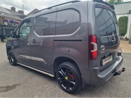 2023 Toyota Proace City **SOLD**1.5 GX SWB 1000KG 100HP thumbnail