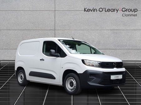 2025 Opel Combo Cargo Komfort Van €19,900