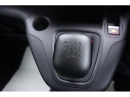 2023 Toyota Proace CITY 1.5 GX SWB 650KG 3 thumbnail