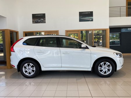 2016 Volvo XC60 D3 (150hp) FWD ES €18,950