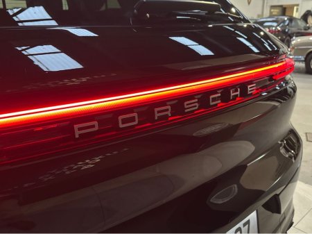 2024 Porsche Cayenne 3.0 V6 E-HYBRID MEGA  SPEC €109,950 thumbnail