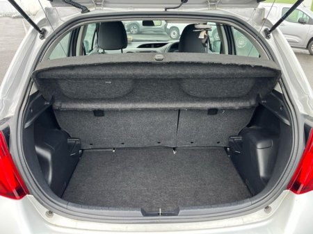 2015 Toyota Yaris YARIS 1.0 5DR TERRA MC €9,950 thumbnail