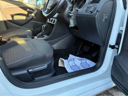 2015 Volkswagen Polo 1.2i TSI Petrol Automatic Comfortline €12,500 thumbnail