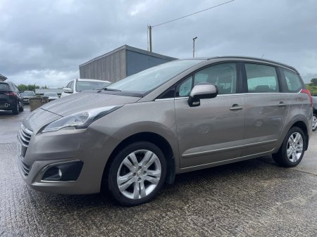 2017 Peugeot 5008 ACTIVE 1.6 BLUE HDI 120 4 4DR €12,750