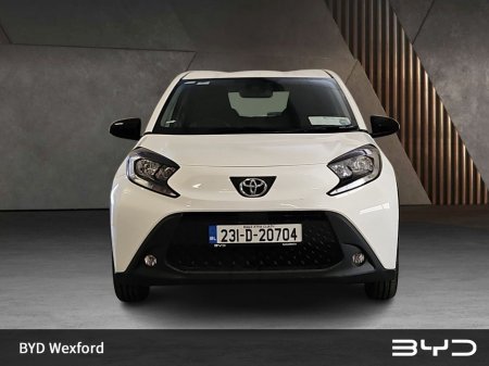 2023 Toyota Aygo X 1.0 Pulse €13,475