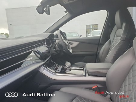 2024 Audi Q7 Competition 60TFSi E 490BHP*Super Leather SEATS* €88,800 thumbnail