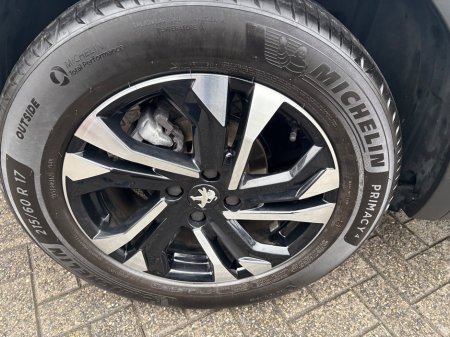 2021 Peugeot 2008 1.2 Puretech 130bhp Auto Allure €19,950