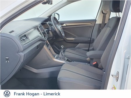 2019 Volkswagen T-Roc 1.6 TDI 115bhp Design €19,900