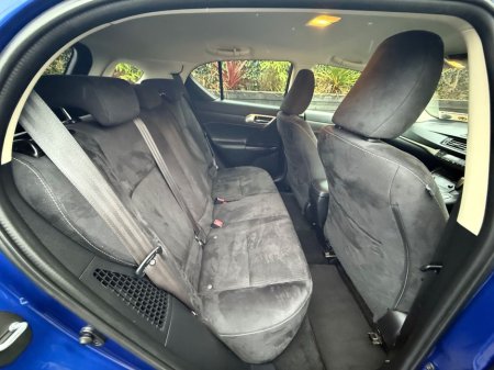 2015 Lexus CT 200 h 1.8 HYBRID / ADVANCE SPEC / TAX €180 (152 REG ) €13,950 thumbnail