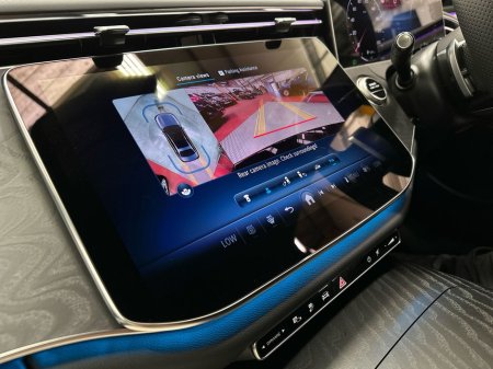 2025 Mercedes-Benz E Class E300 DE AMG Edtition + PHEV €84,900 thumbnail