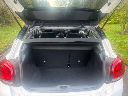 2019 Citroen C3 1.2 AUTOMATIC €13,899 thumbnail