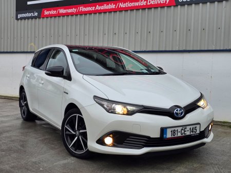 2018 Toyota Auris Hybrid Luna Sport €16,950