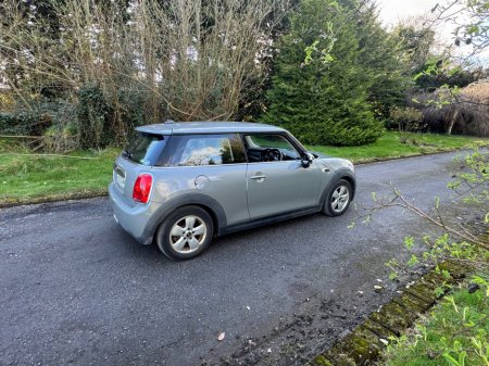 2014 MINI Hatch ONE 1.2 AUTOMATIC €10,899