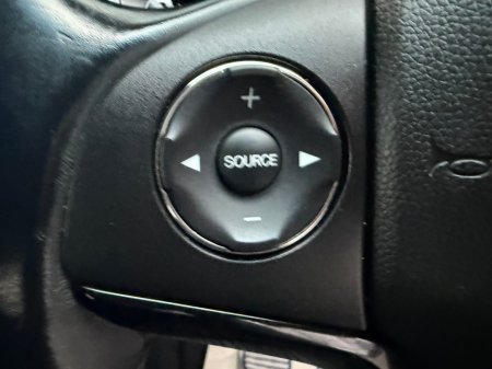 2015 Honda Vezel  €14,590 thumbnail