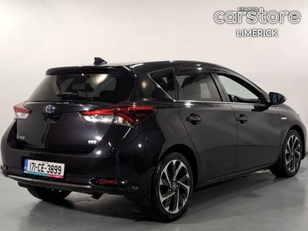 2017 Toyota Auris Hybrid Aura Auto €17,480