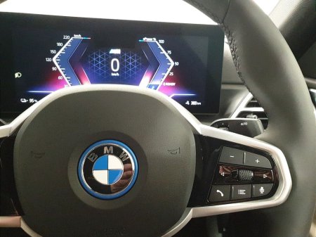 2025 BMW i4 eDrive35 M Sport €55,950 thumbnail