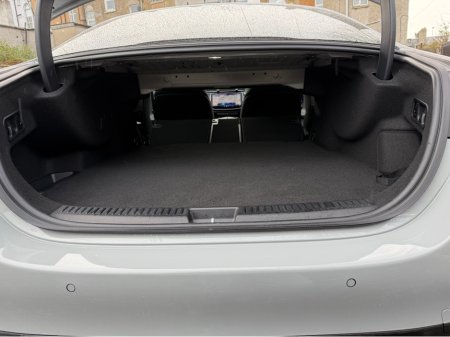 2024 Mercedes-Benz E Class STUNNING LOOKING URBAN EDITION HYBRID PHEV//STUNNING IN ALPINE GREY//VERY LOW MILEAGE//SIMI AND AA DEALER €68,950 thumbnail