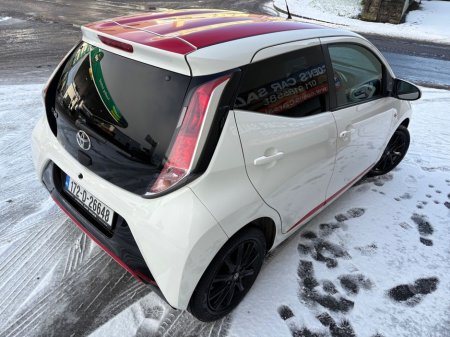 2017 Toyota Aygo 1.0 IX-Pression 42Miles €8,995 thumbnail