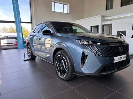 2025 Peugeot 3008  €48,000