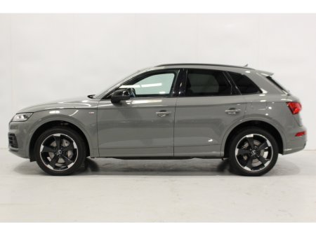 2020 Audi Q5 S LINE BLACK ED 50 TFSI E QUATTRO €43,950