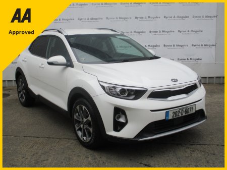 2020 Kia Stonic K3 1.0 PETROL WITH LOW KMS LONG NCT TESTED FULLY SERVICED WITH 6 MONTHS   WARRANTY AND 12 MONTHS AA COVER.