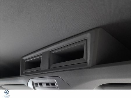 2022 Volkswagen Crafter VAN 35 2.0TDI 177BHP MEDIUM WHEEL BASE HIGHLINE AUTOMATIC 4-MOTION WITH TOWBAR & HEATED SEATS (VAT INVOICE) €32,516 thumbnail