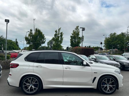 2022 BMW X5 XDRIVE 45e M-SPORT PRO PHEV *HIGH SPEC* €53,950