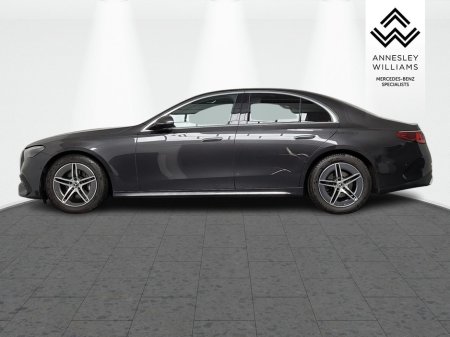 2024 Mercedes-Benz E Class E220d AMG Line thumbnail